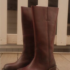 Verona mid calf boot in burgundy